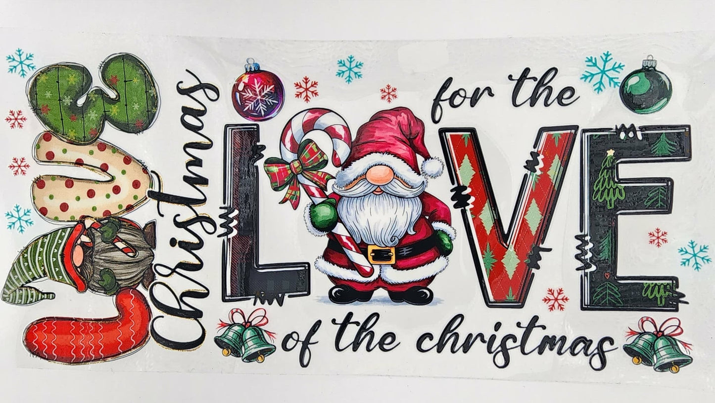 Gnomes Love of Chrstimas