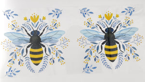 Bee 03