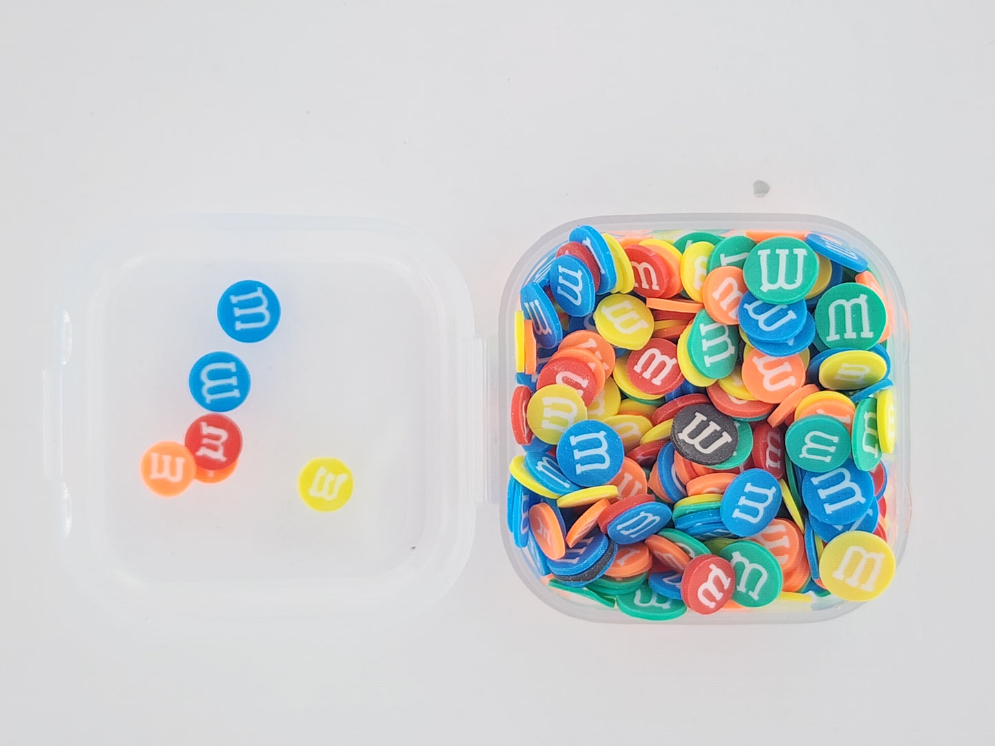 M&M